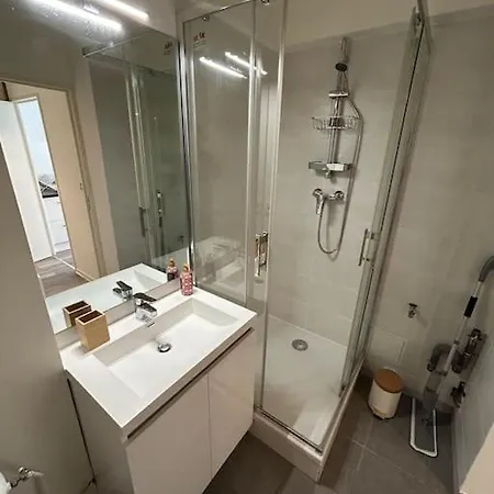 Avec Parking Gratuit